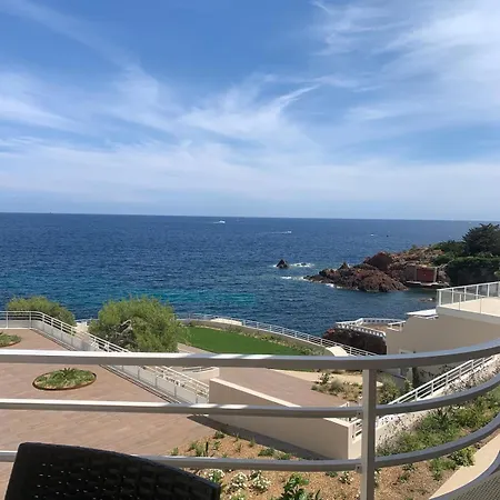 Grand Terrasse Vue Pieds Dans L'eau Piscine Apartamento *