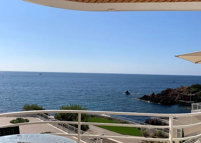 Apartamento Grand Terrasse Vue Pieds Dans L'eau Piscine Saint-Raphaël